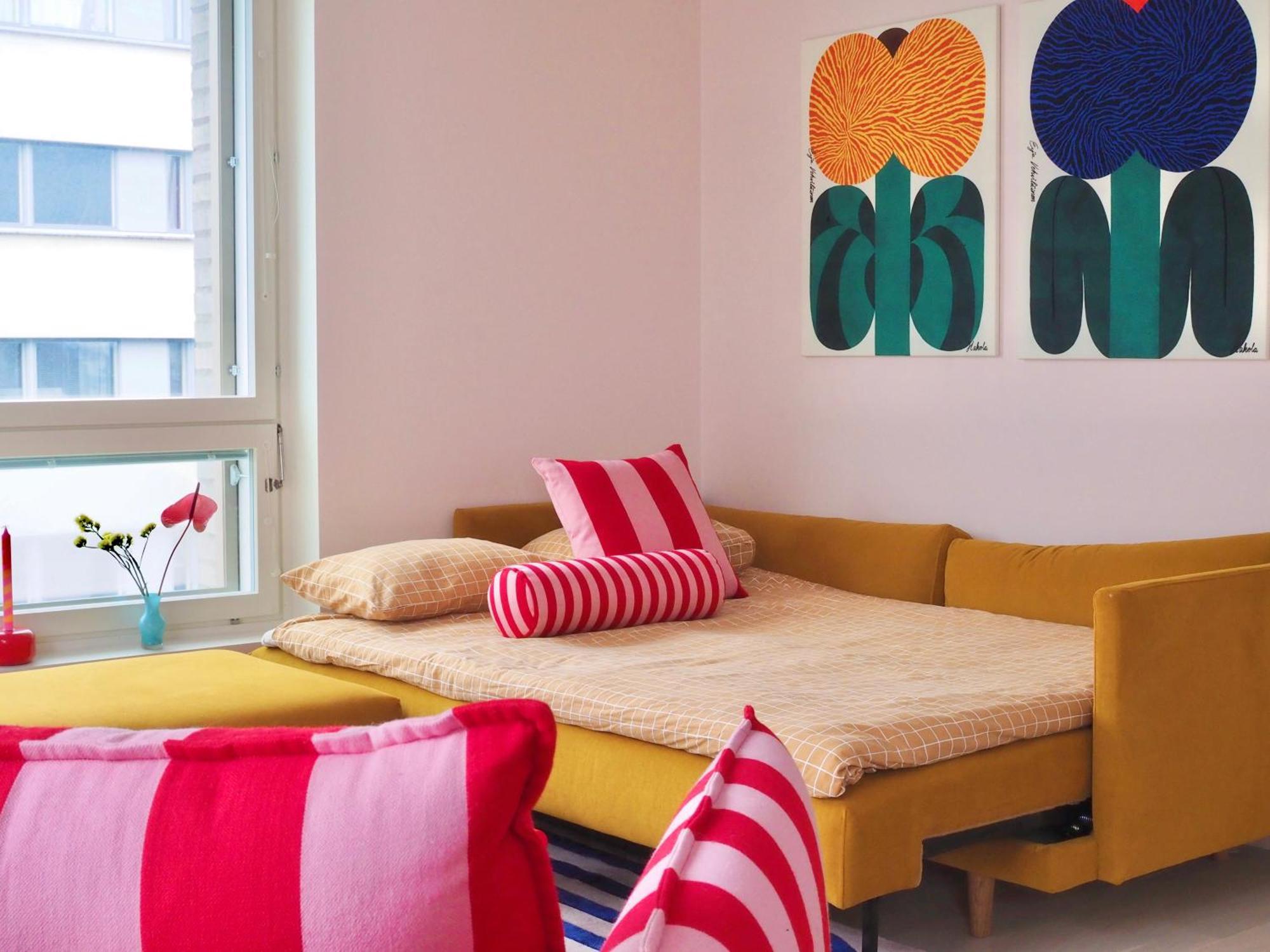 Candy-Colored Two-Room Condo With Sweet Views Helsinki Exterior foto