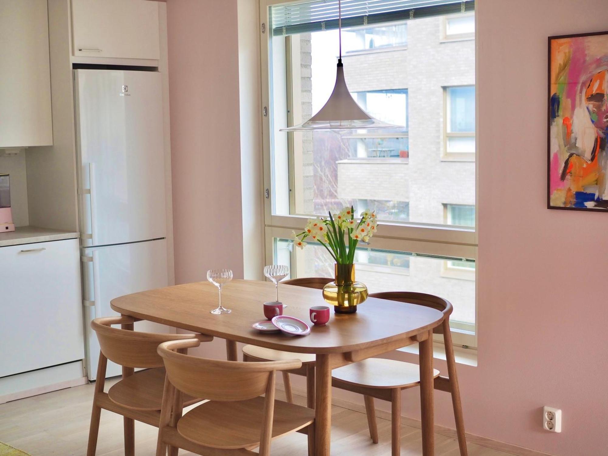 Candy-Colored Two-Room Condo With Sweet Views Helsinki Exterior foto